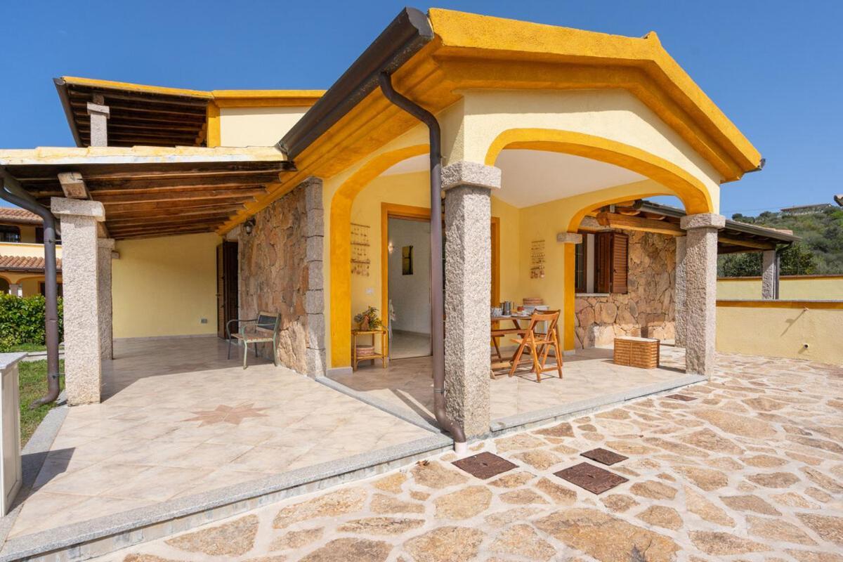Angel Village San Teodoro  Extérieur photo